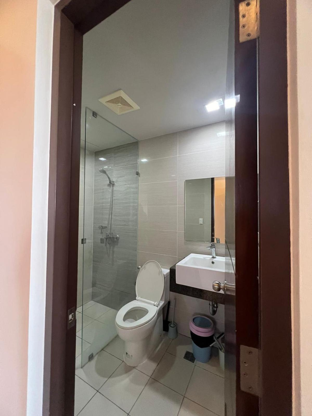 Exec 1br For 6 Person One Manchester Place With Pool And 350 Pass Apartment