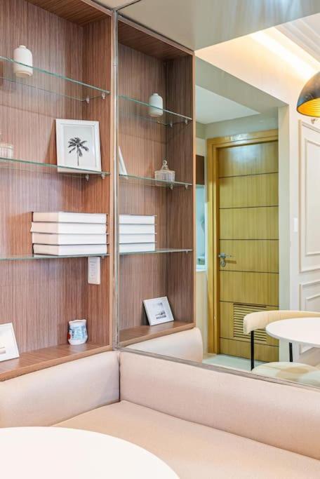 Apartment 200mbps Wifi, Luxury Near Ayala *