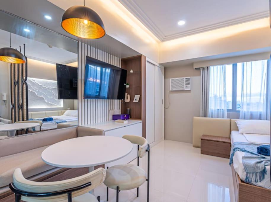 200mbps Wifi, Luxury Near Ayala Cebu