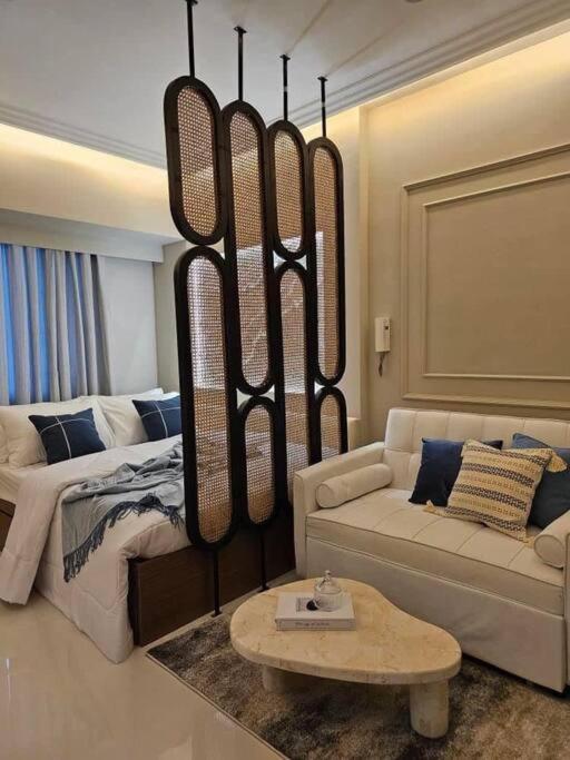 200mbps Wifi, Luxury Near Ayala Apartment *