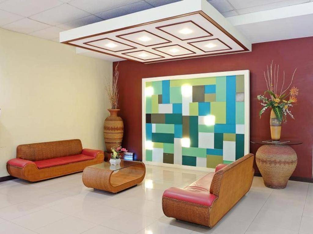 Hotel Holiday Spa Hotel