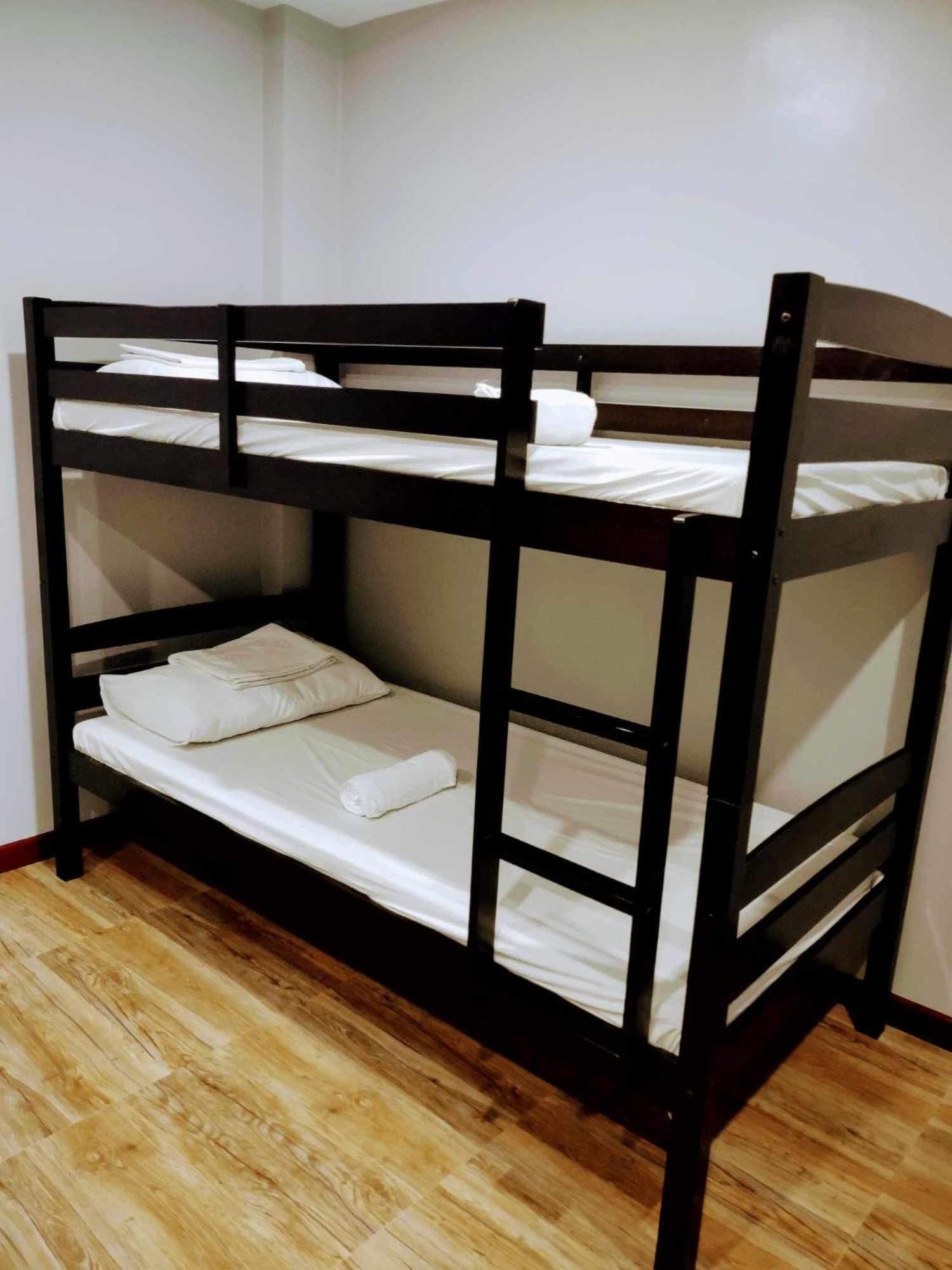 Bed & Breakfast Deleted