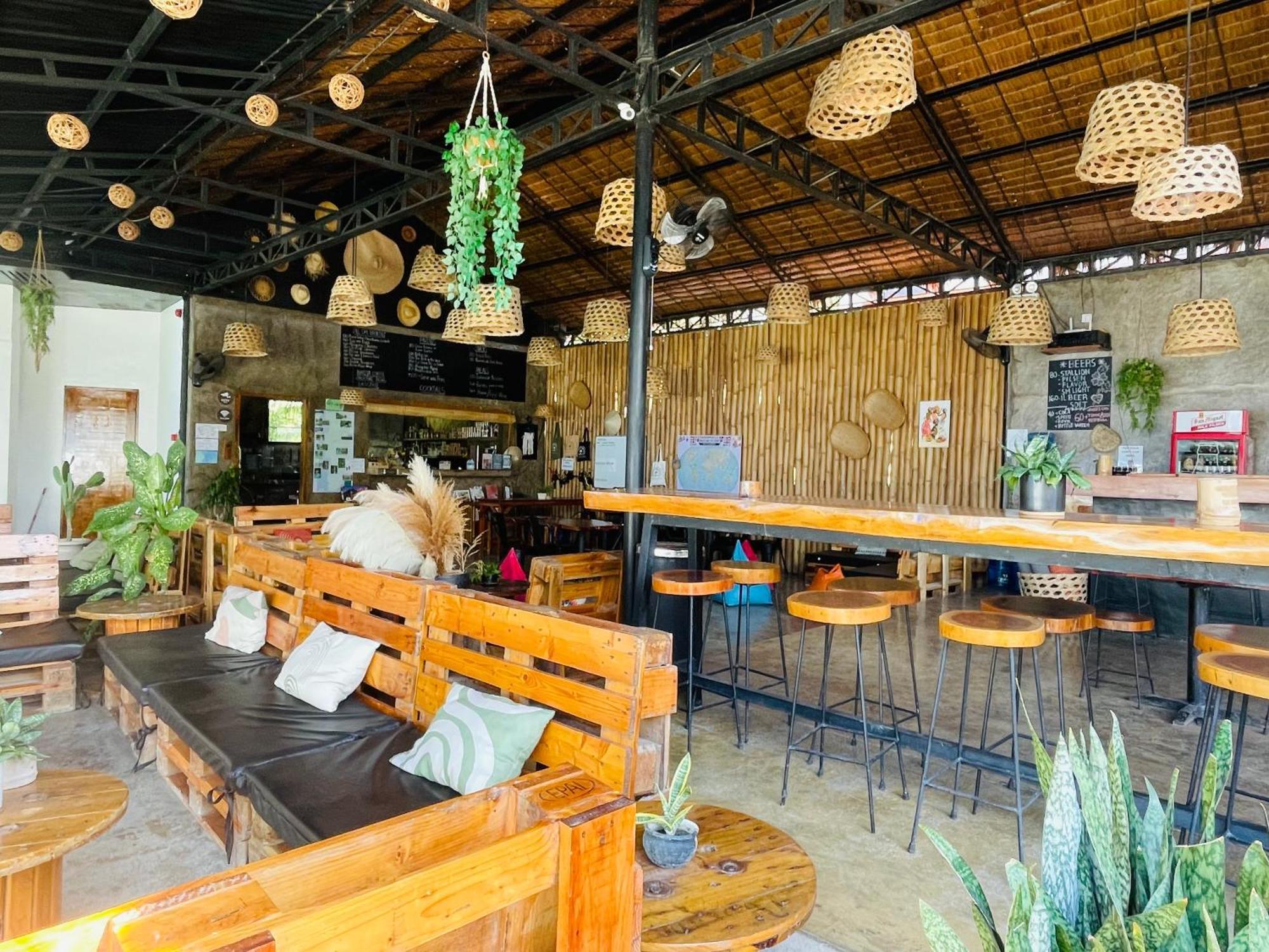 Maayong (adults Only) * Moalboal