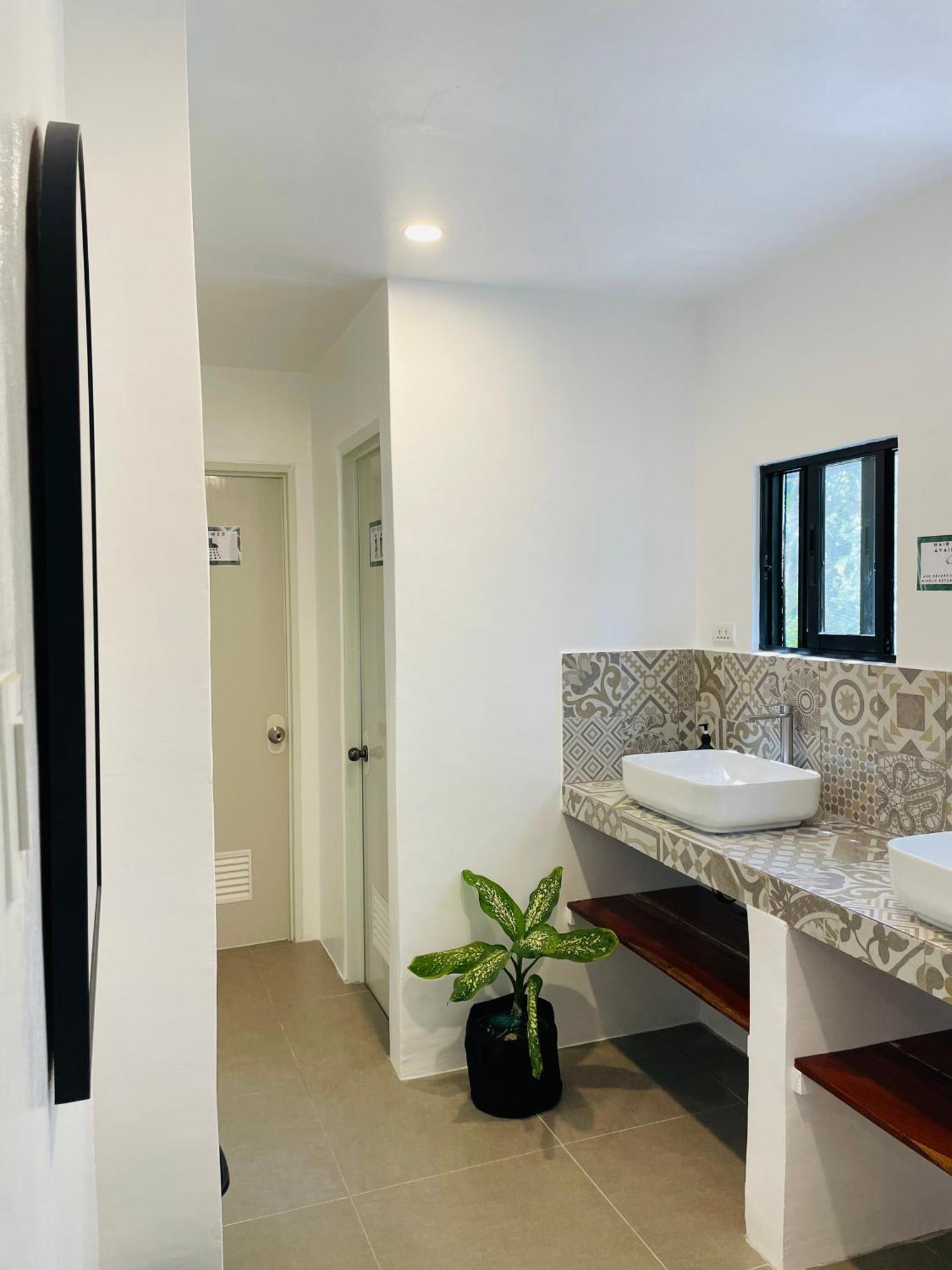 Maayong (adults Only) Hostel