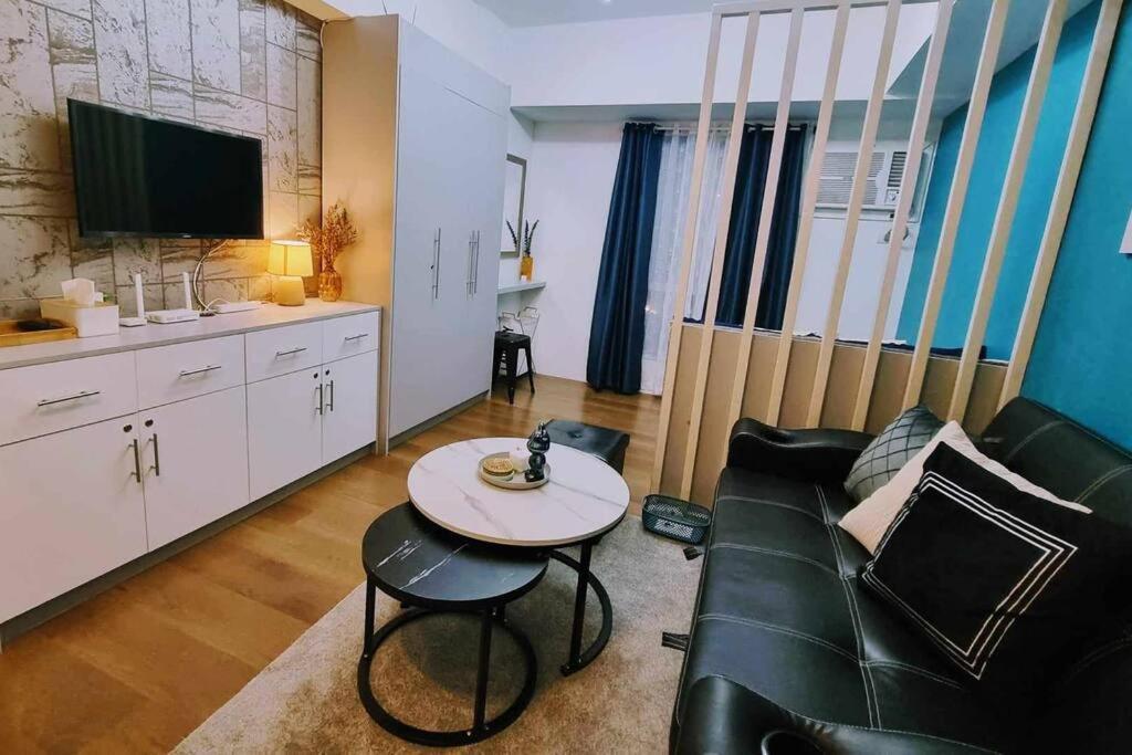 Apartment Violet's Studio, Riala It Park, *