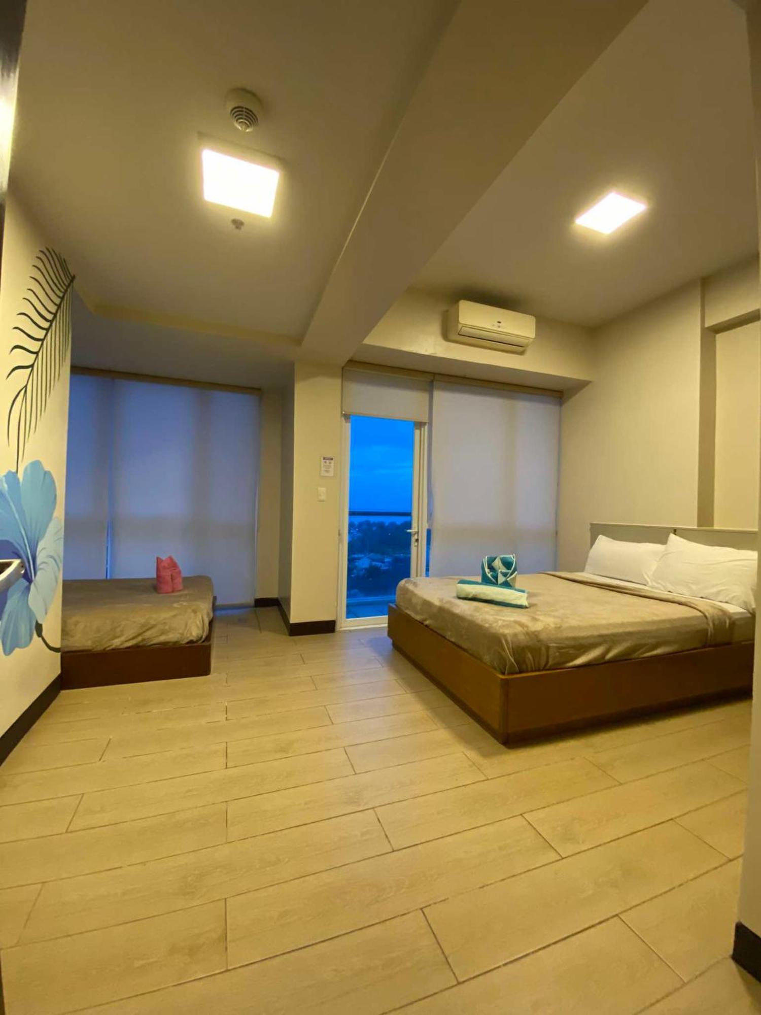 Mactan Newtown Near International Airport Apartment *
