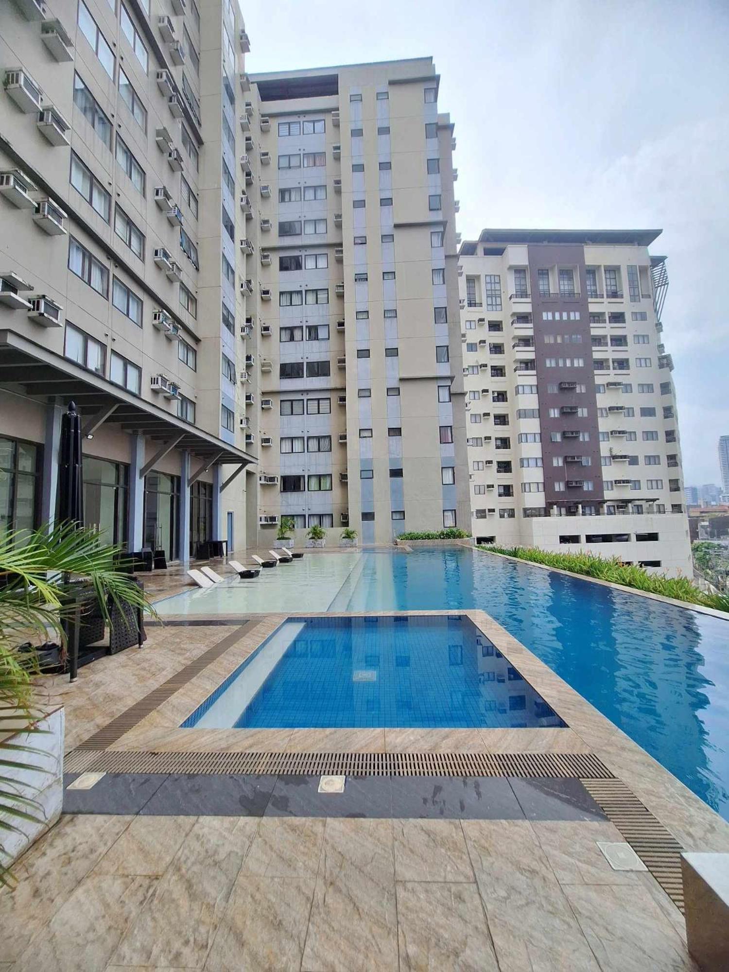 Aj Aparthotel