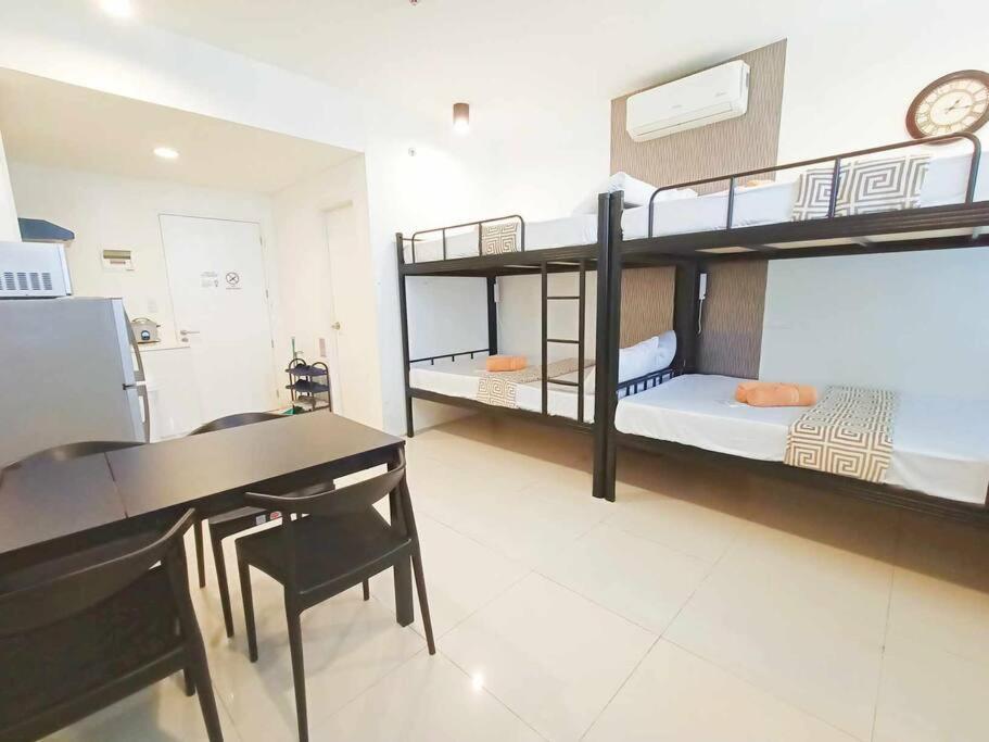 14t Walking Distance To Ayala And It Park With Wifi Apartment *