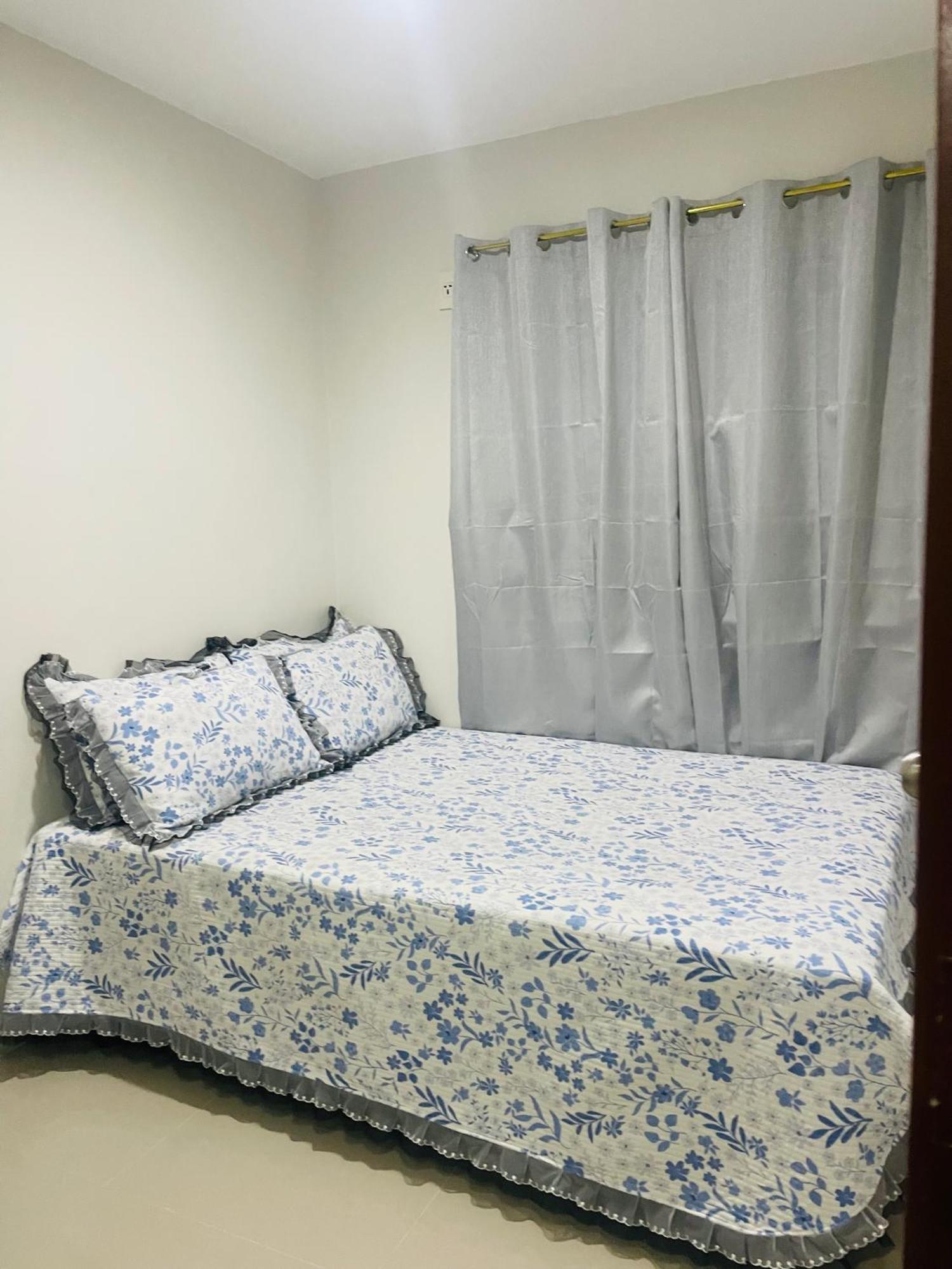 Gimmos Air In Casamira, Of Naga Apartment