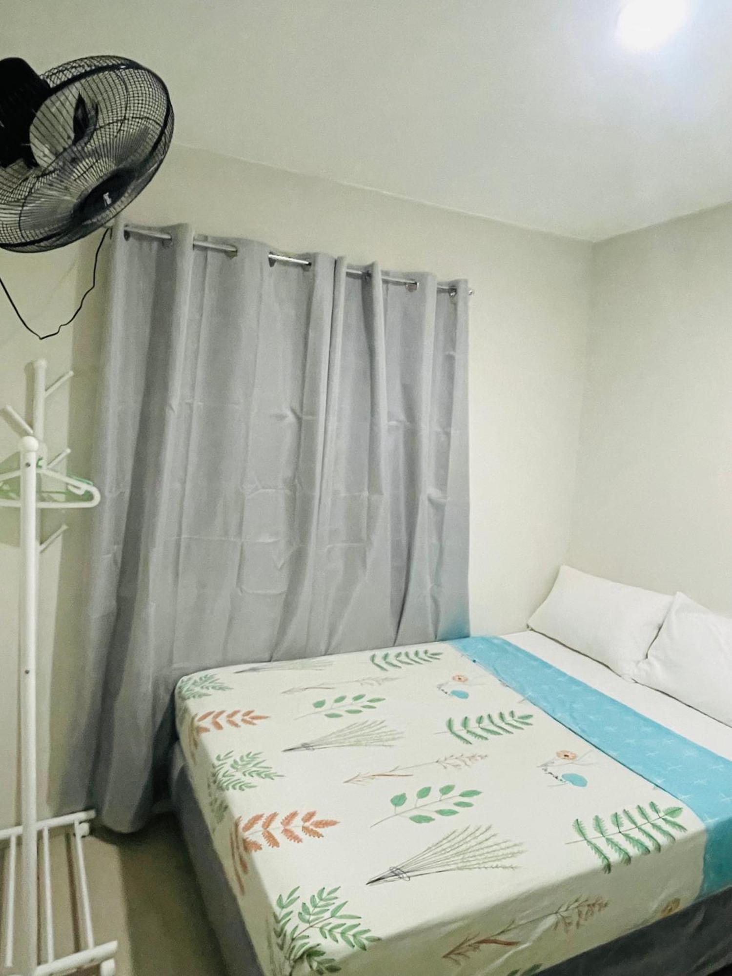 Apartment Gimmos Air In Casamira, Of Naga San Fernando (Cebu)
