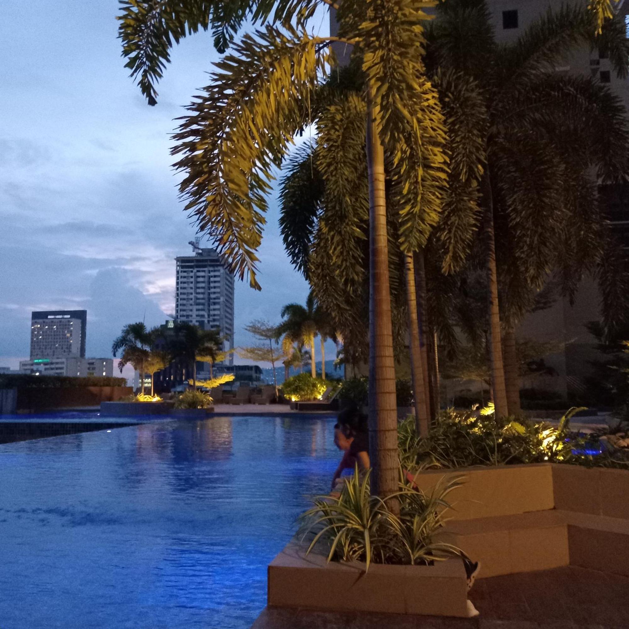 Aparthotel Type Unit At Baseline Prestige Cebu