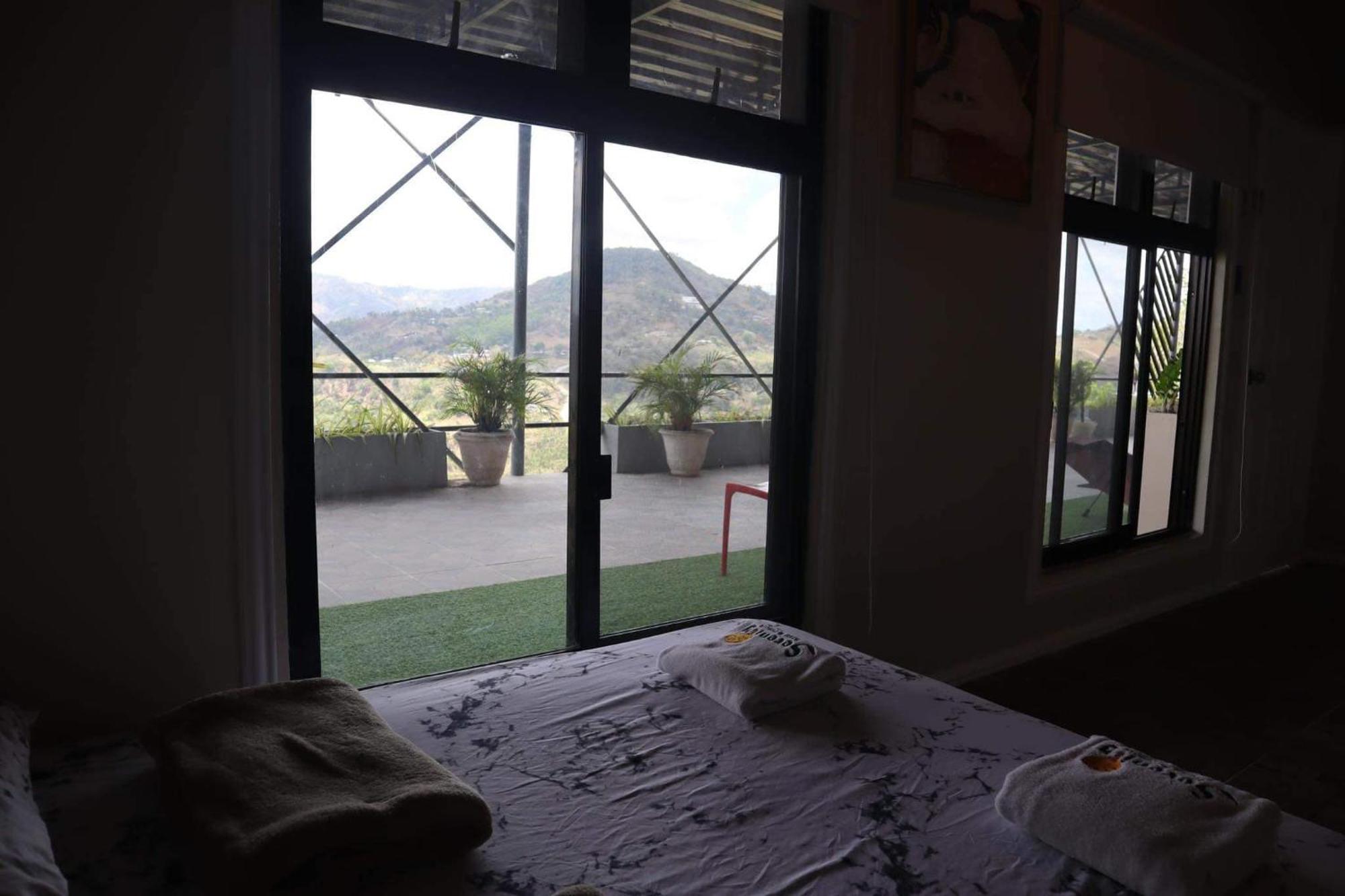 Serenity Farm And By Hiverooms Resort Kalunasan