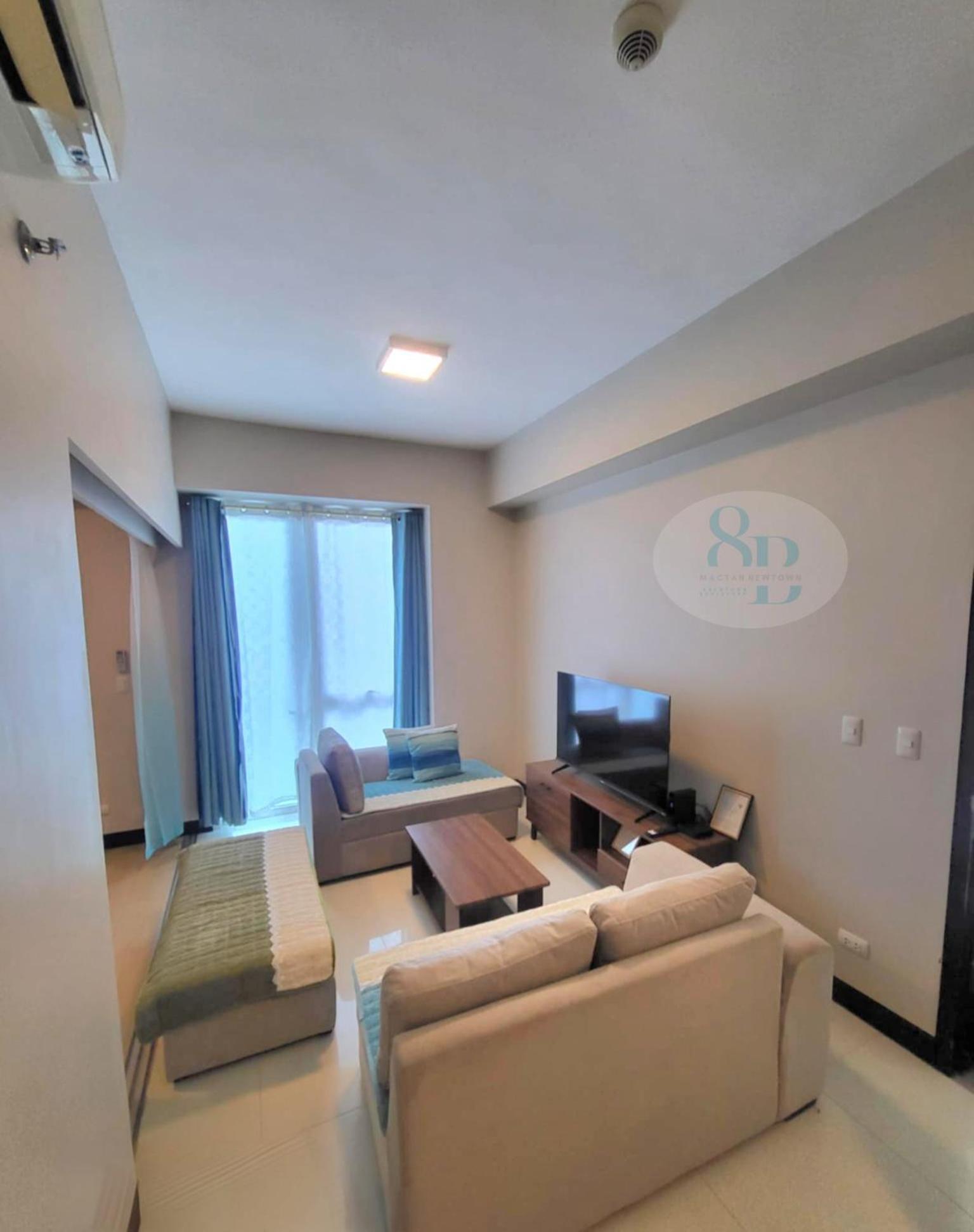 Mactan Newtown 8newtown Boulevard Rm6 * Lapu-Lapu City