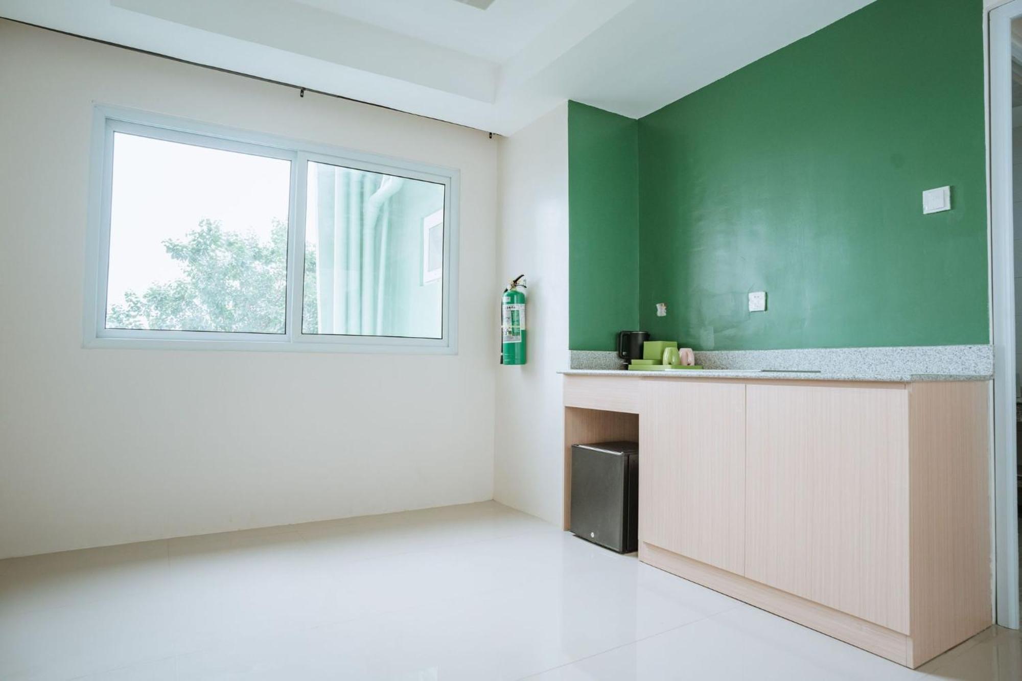 Diane Residences Hotel *