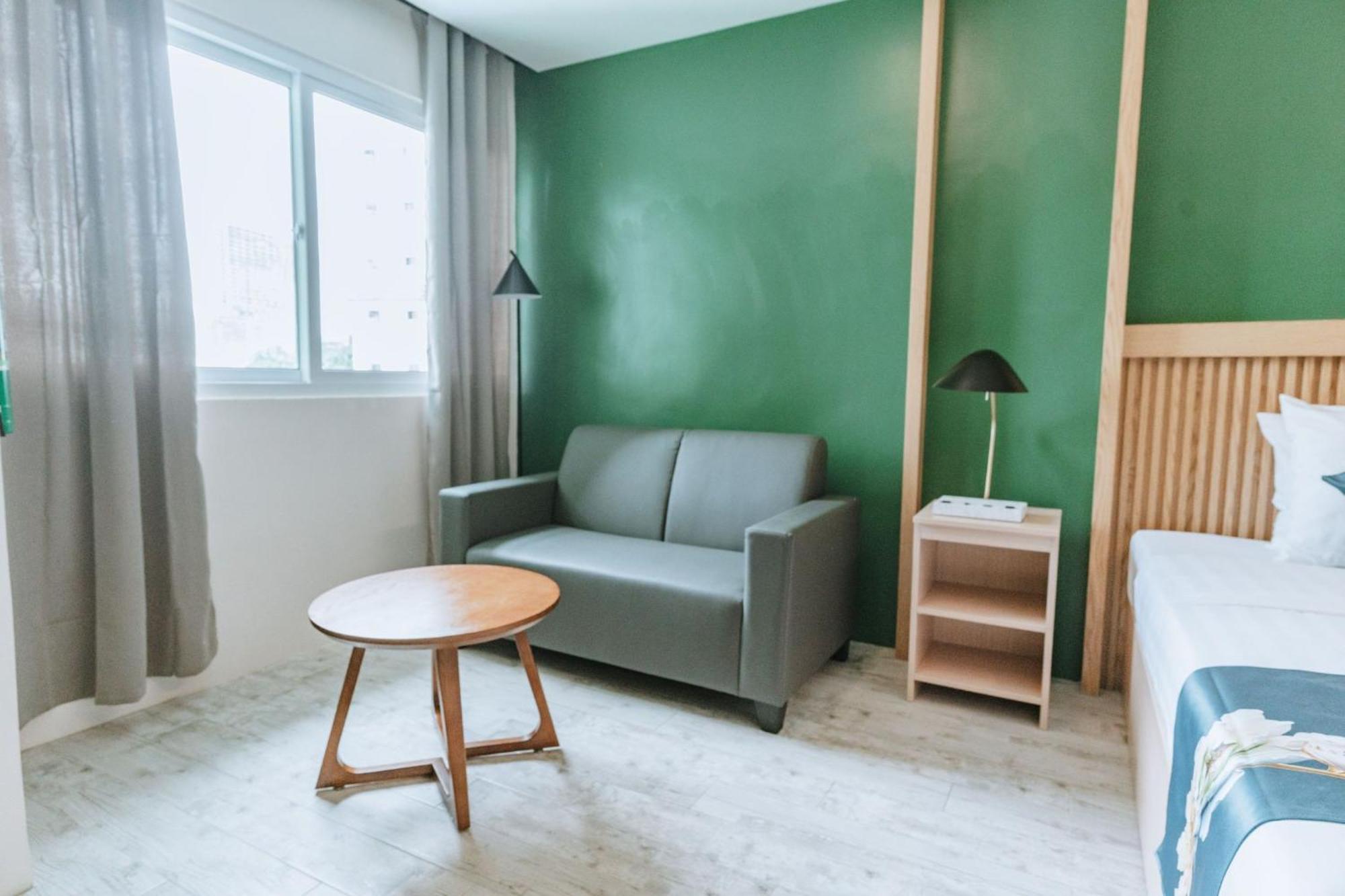 Diane Residences Hotel *