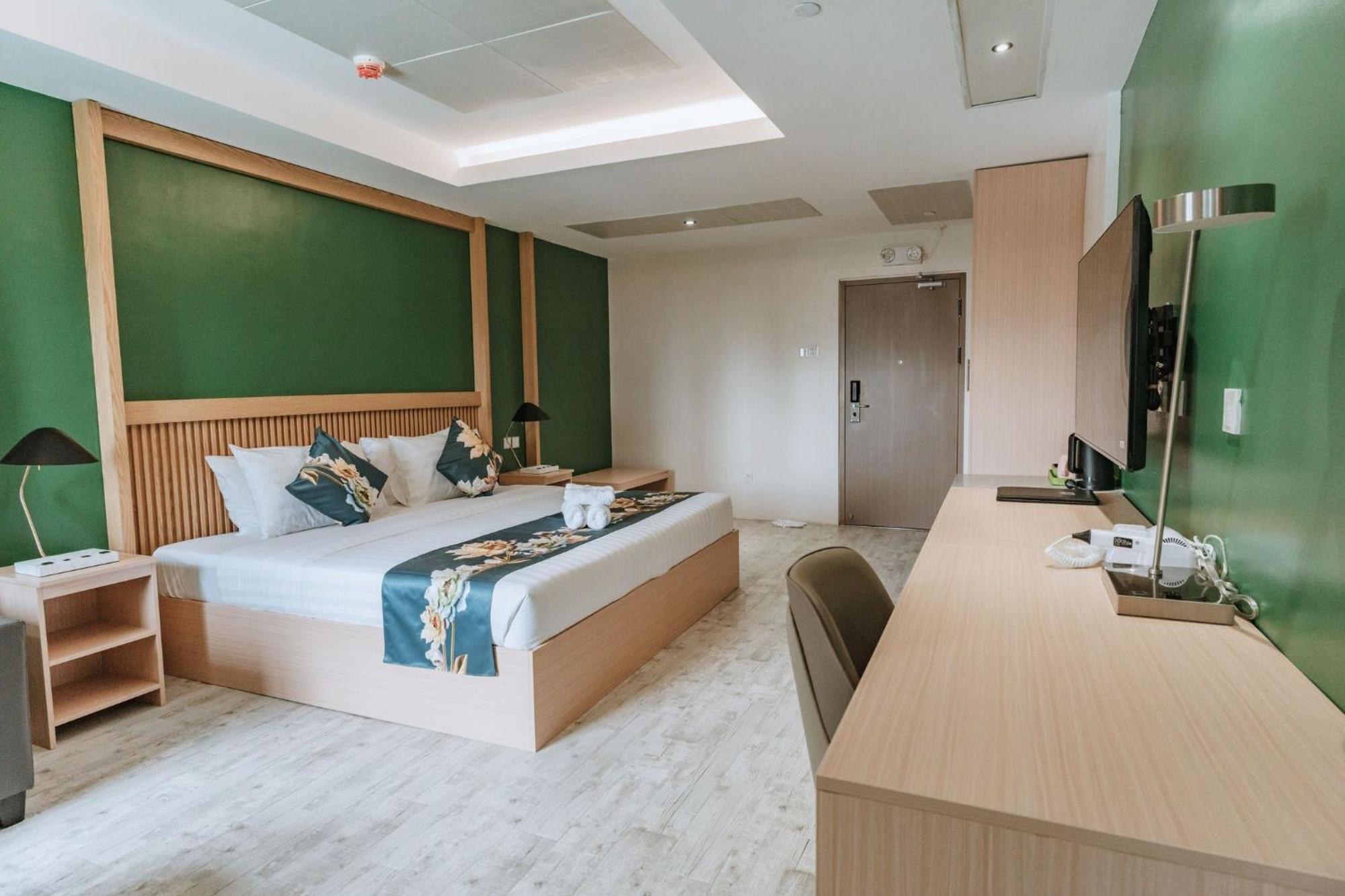 Diane Residences Hotel