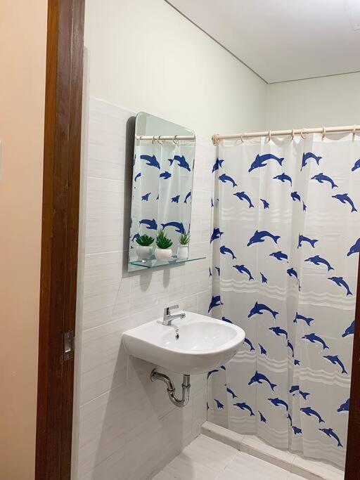 Affordable Condo, Near It Park * Cebu