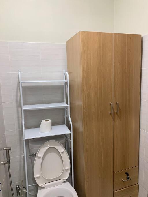 Affordable Condo, Near It Park Apartment *