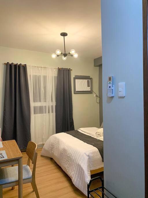 Apartment Affordable Condo, Near It Park