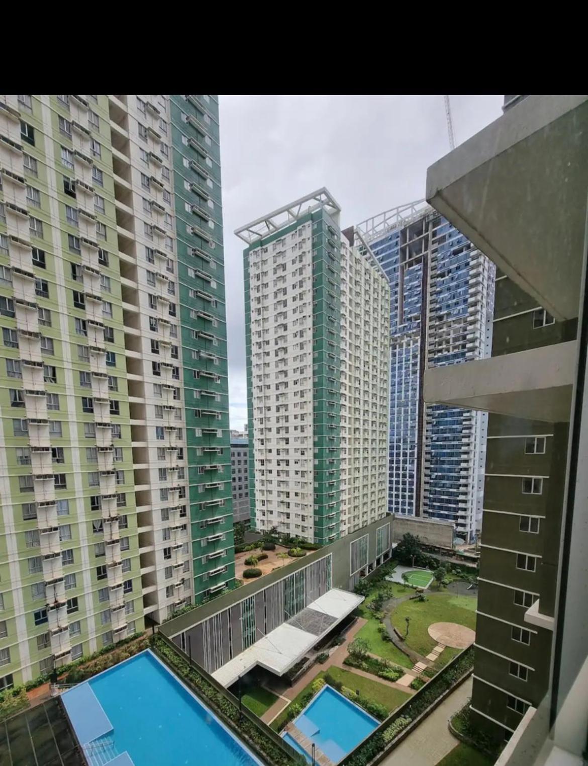 Apartment Minimalist Inside It Park