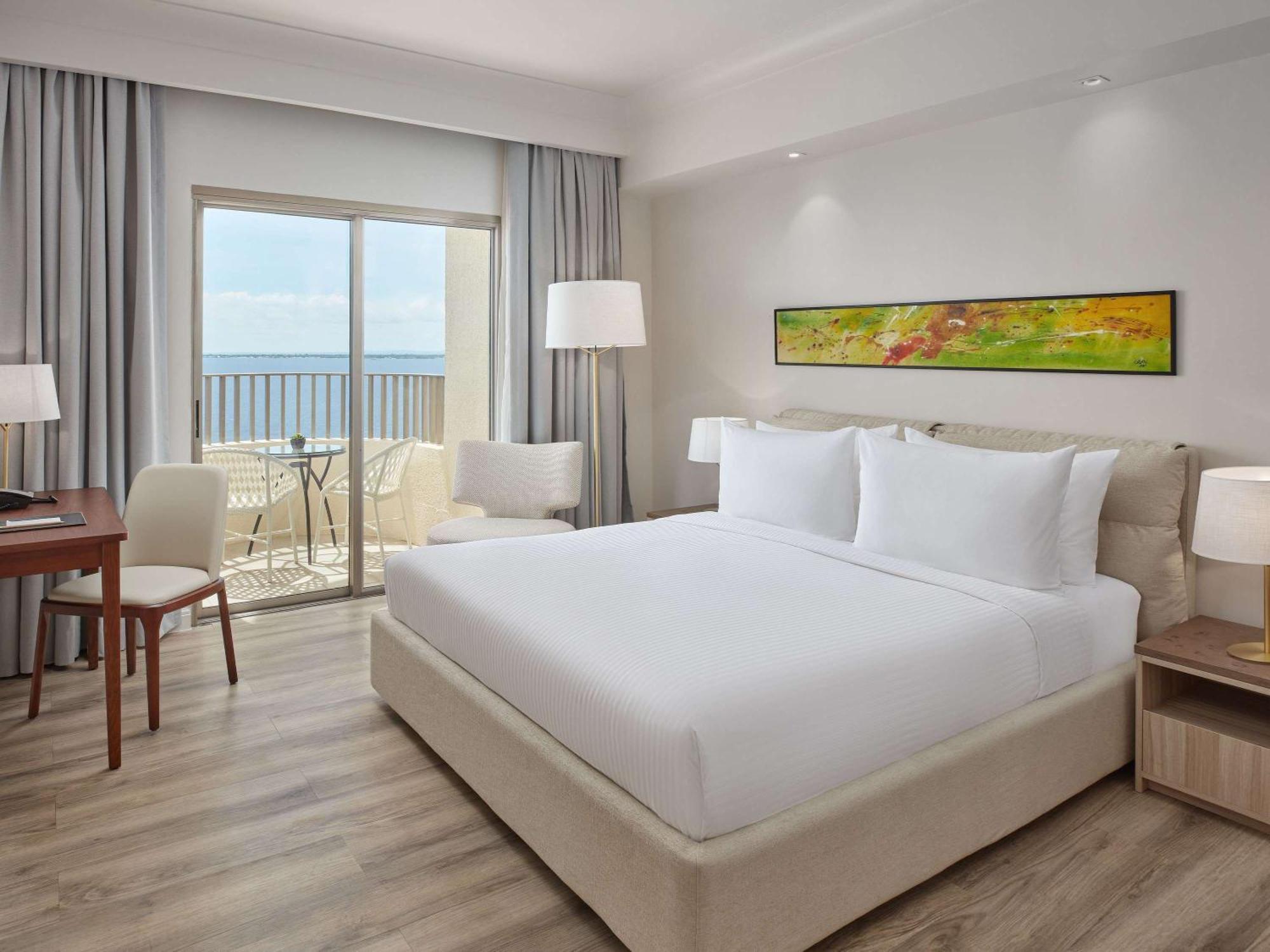 Resort Moevenpick Mactan Island Cebu 5*