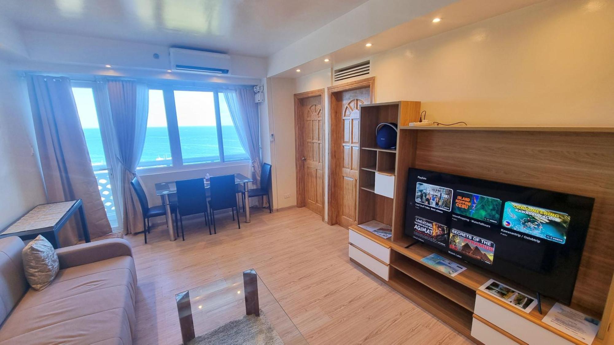 Apartment La Mirada Residences