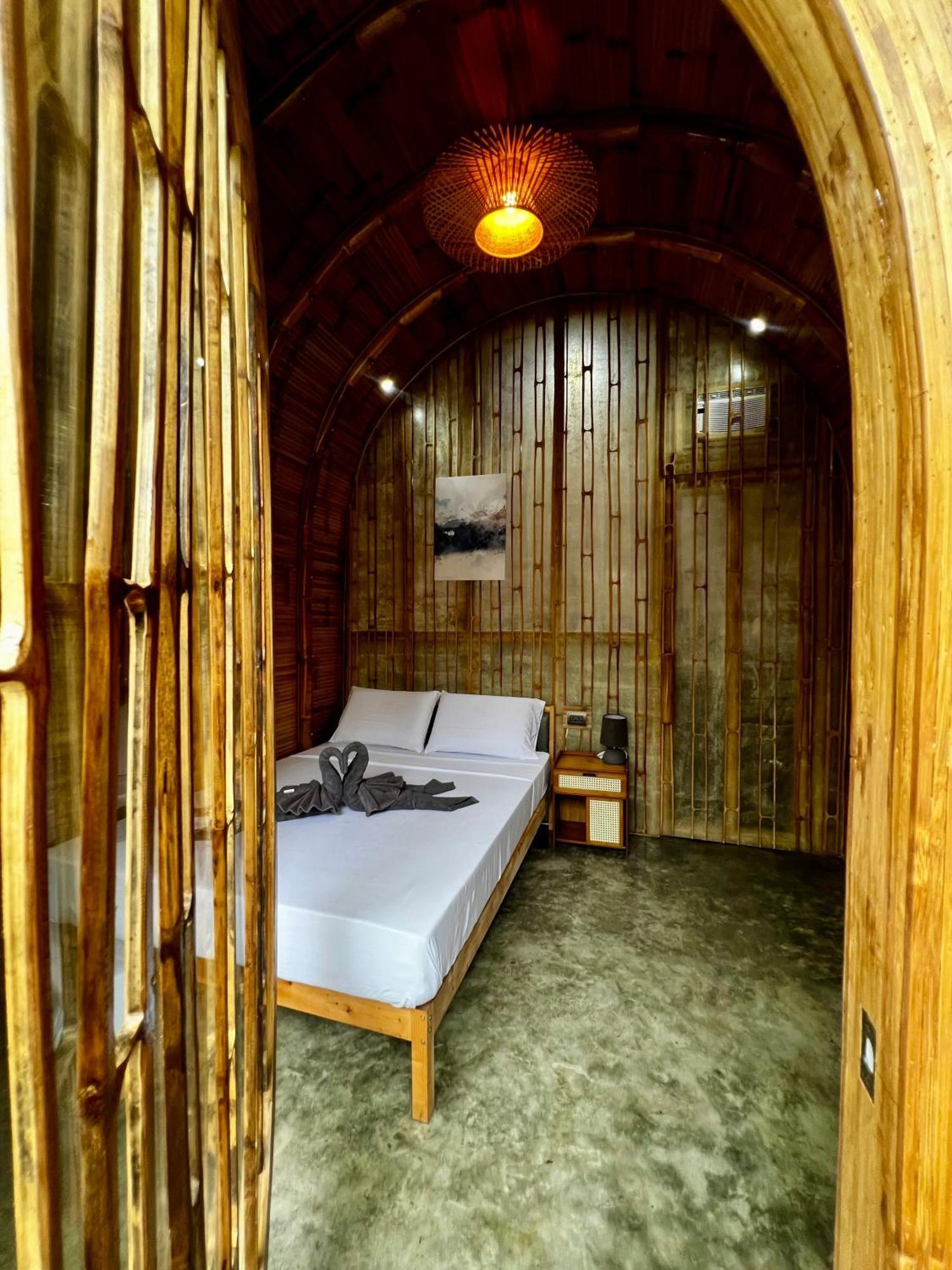 The Backyard Albergue Moalboal