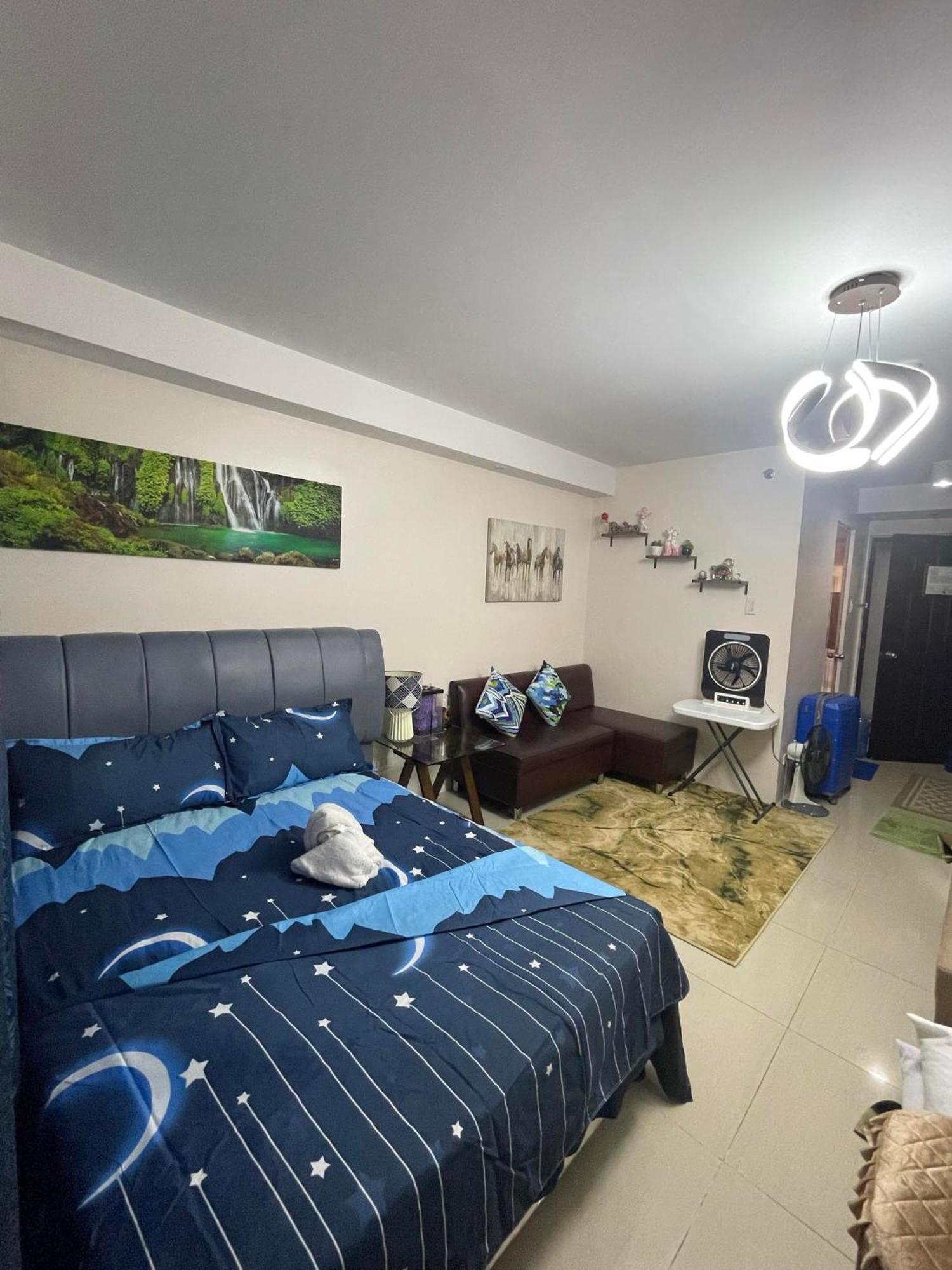 Persimmon Aparthotel