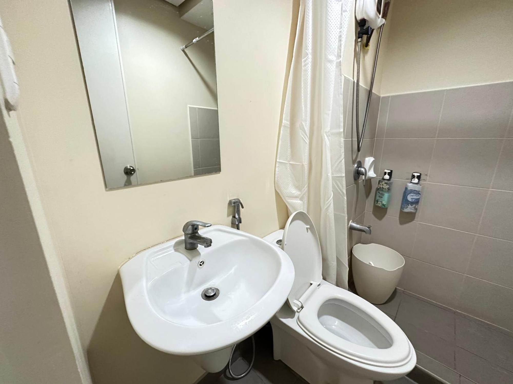 Avida Riala Tower One 2511 It Park Apartment Cebu