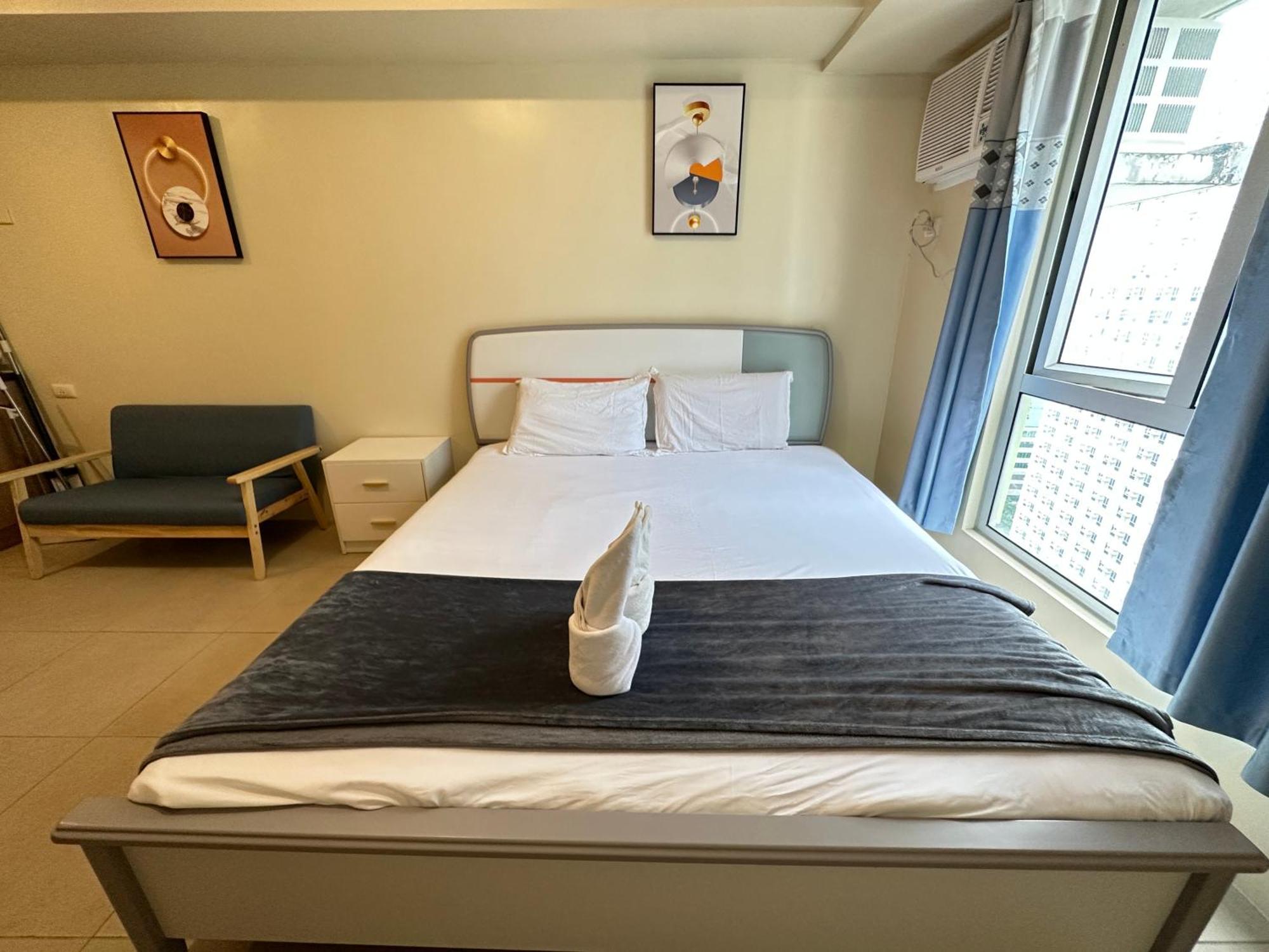 Avida Riala Tower One 2511 It Park Apartment Cebu