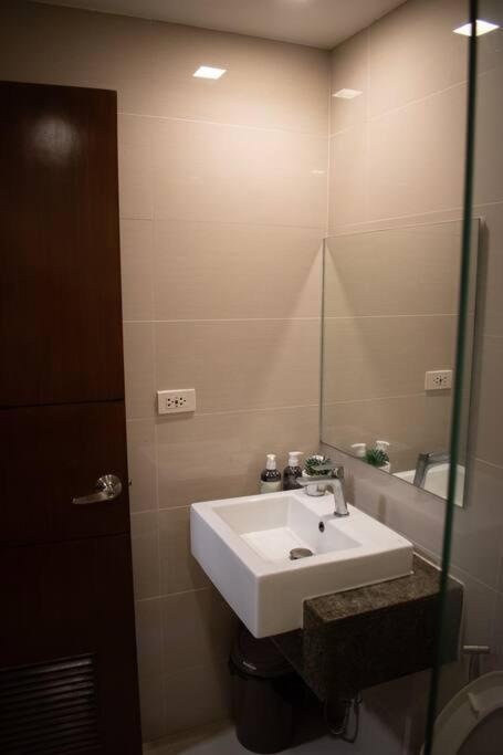 Cozy With Access Lapu-lapu Mactan Lapu-Lapu City