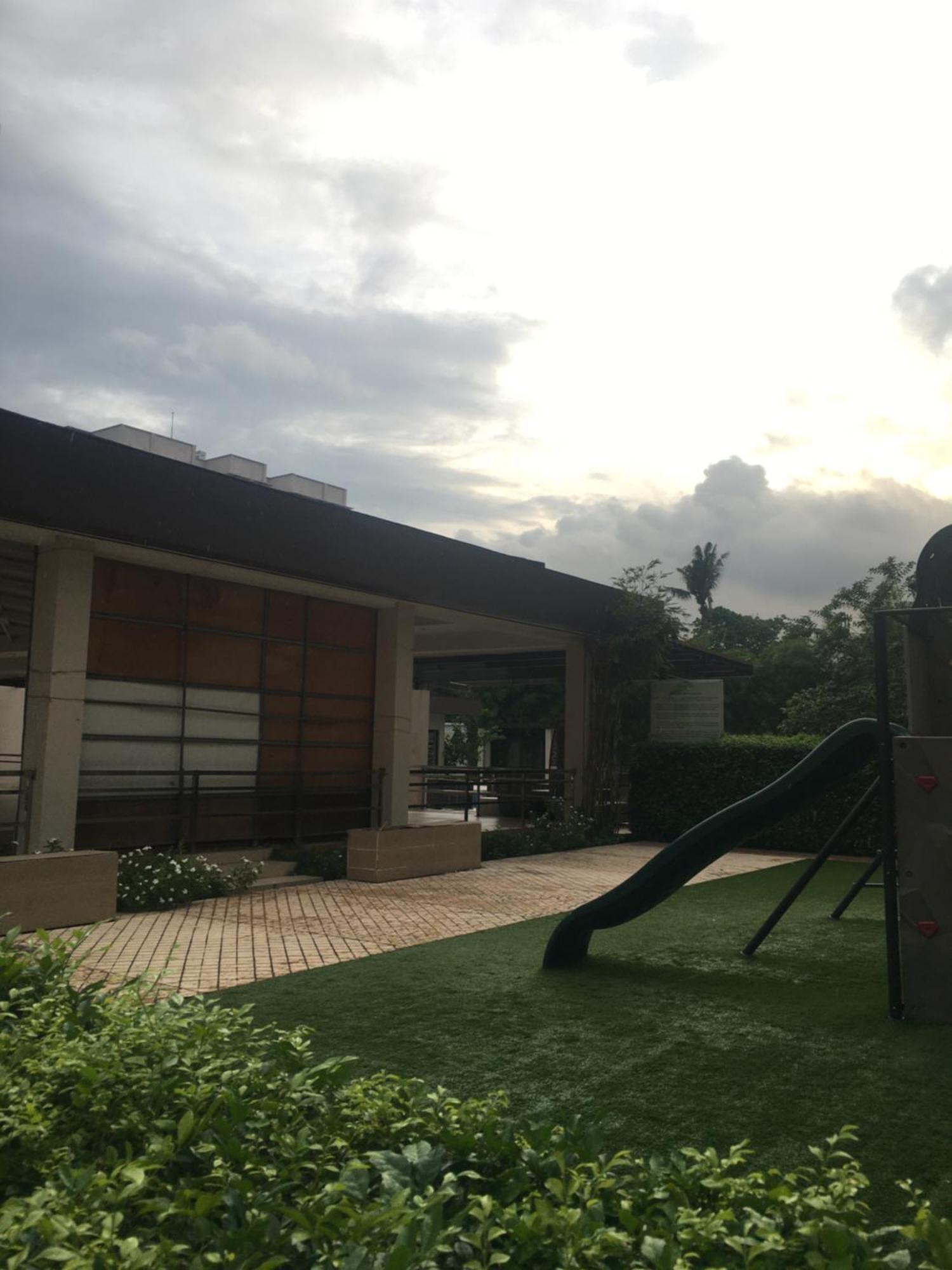 8c Unit With Free Wifi Pool And Gym Apartment *