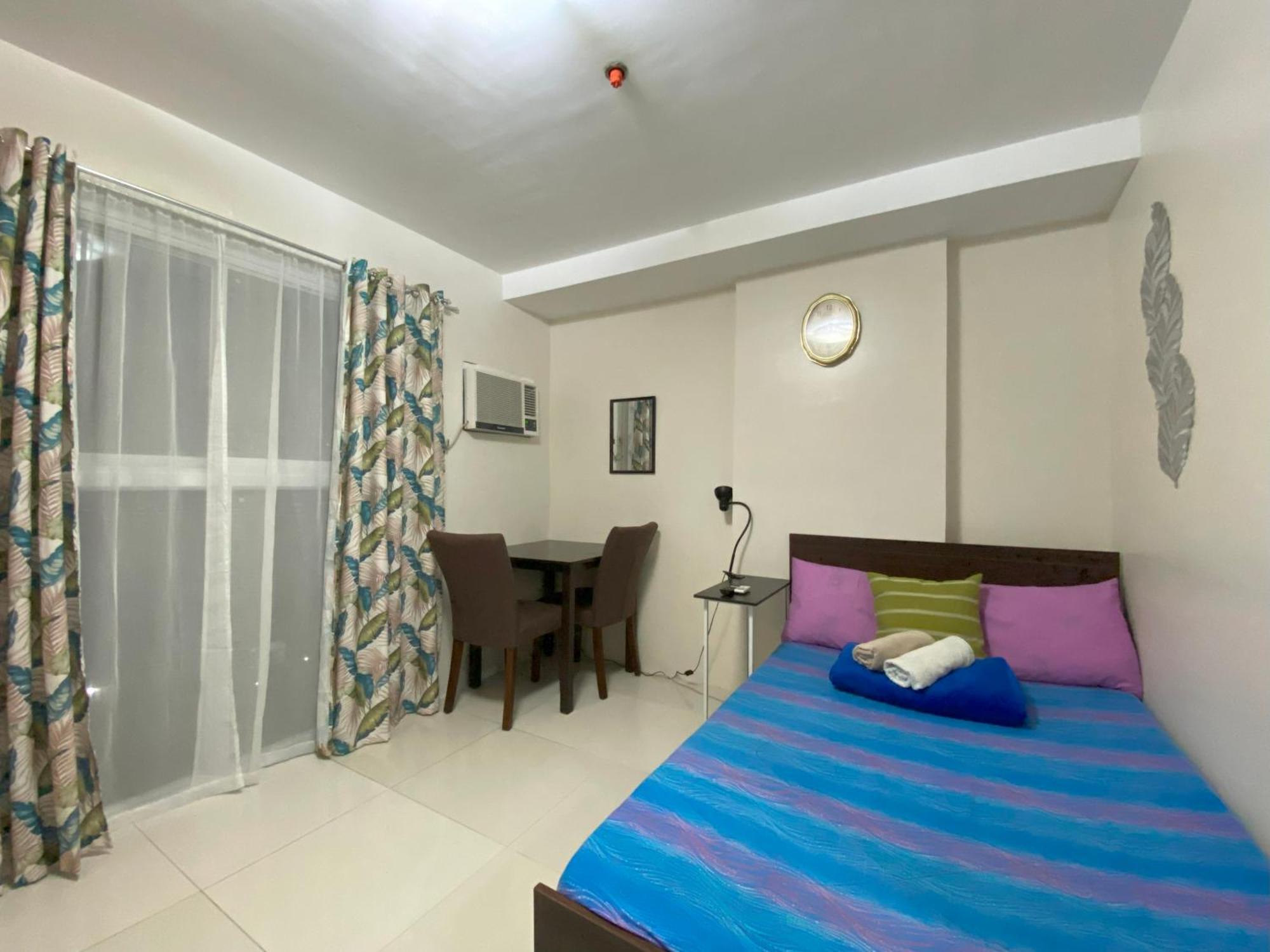 8c Unit With Free Wifi Pool And Gym