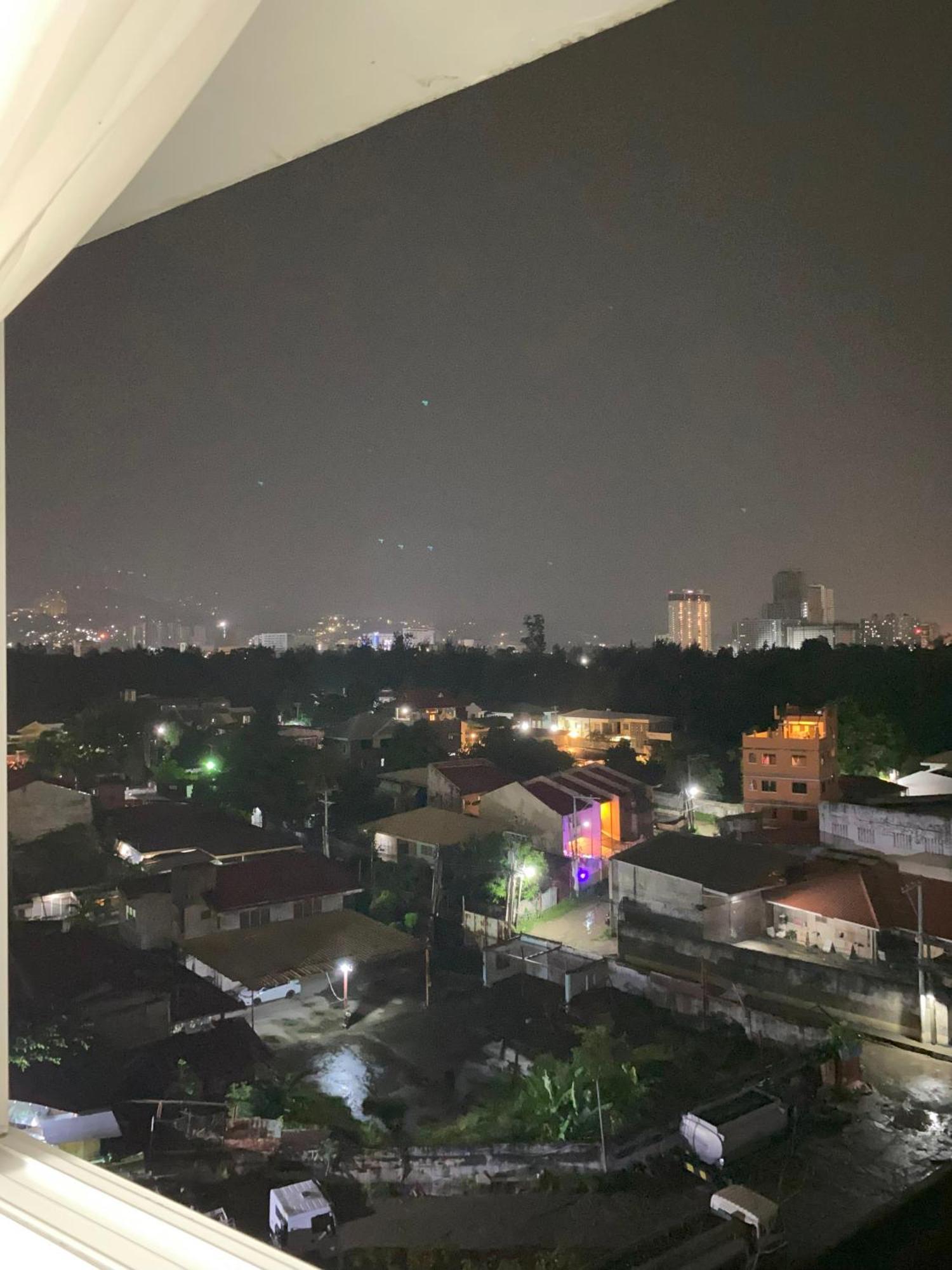Apartment 8c Unit With Free Wifi Pool And Gym