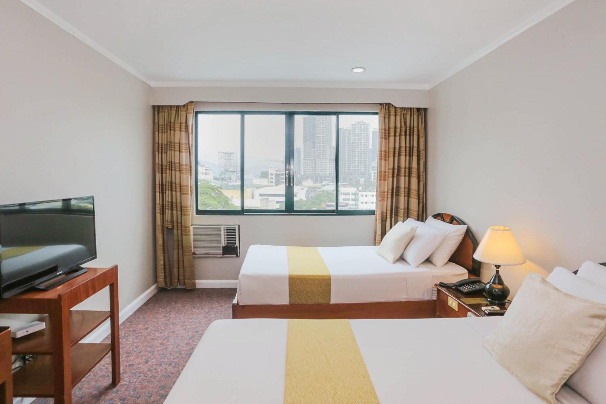Plaza - Hotel Cebu