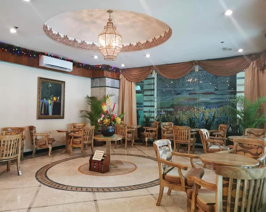 Hotel Plaza - Cebu