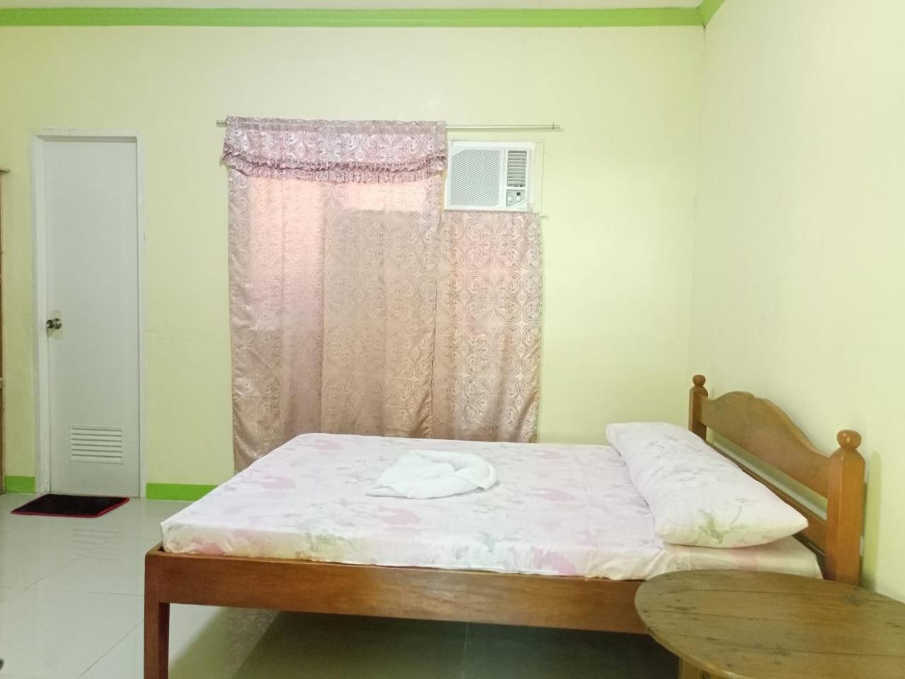 Guest house Hidden Valley Logon