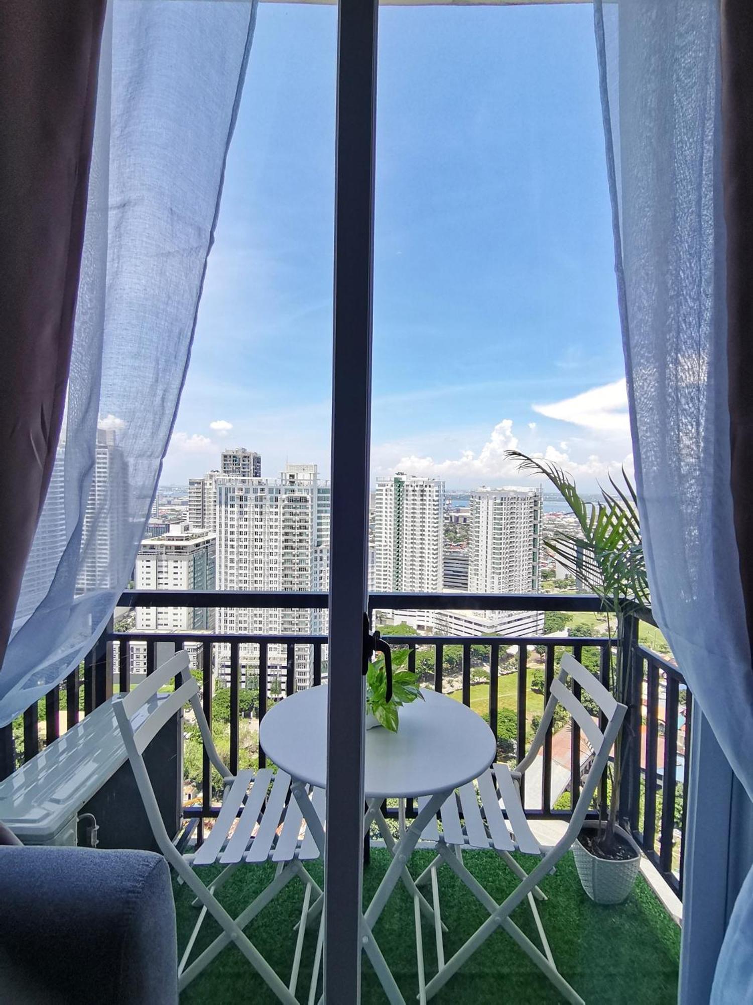 Cityscape Grand Tower Condominium Nins Cozy Cebu