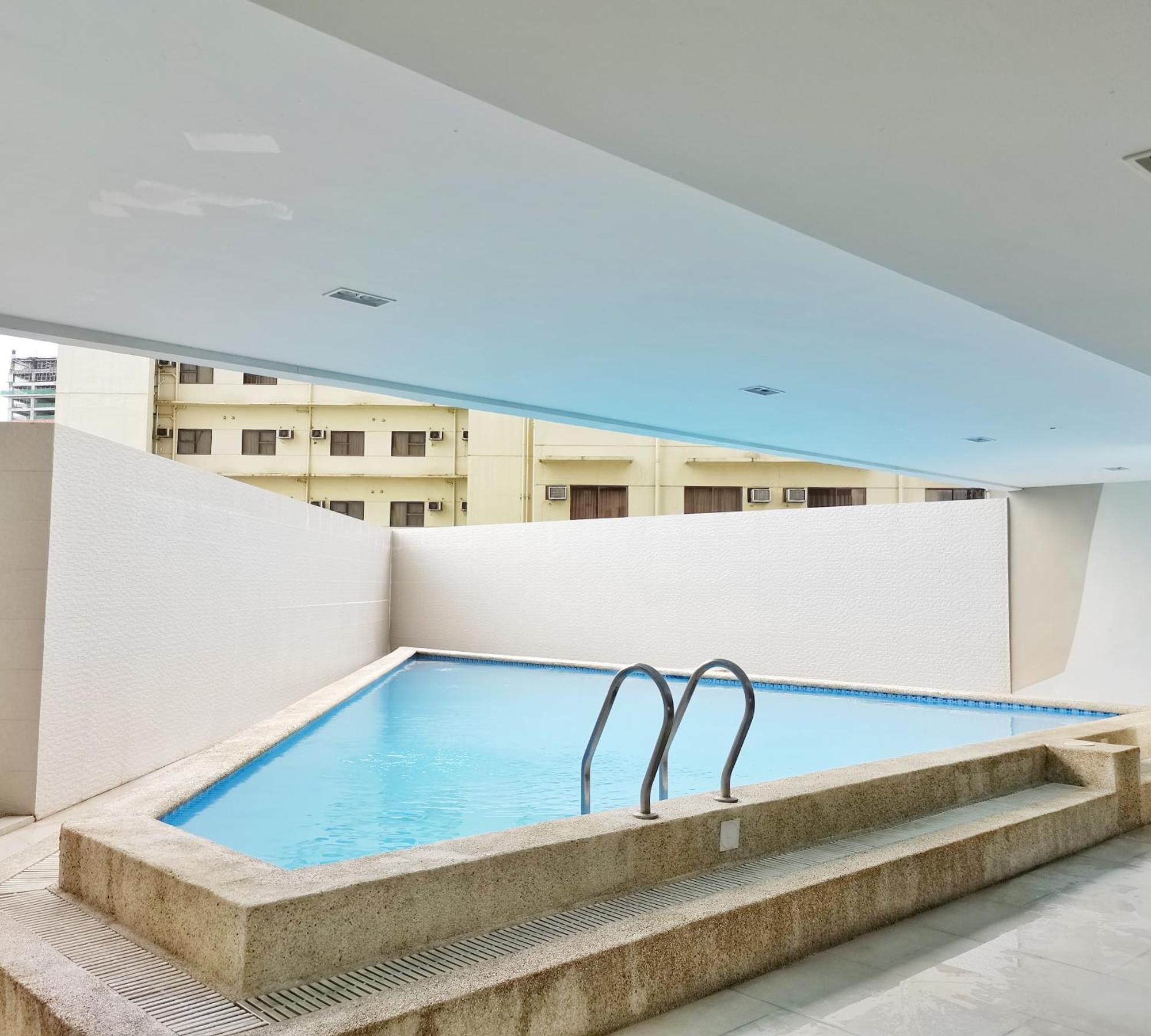 Cityscape Grand Tower Condominium Nins Cozy Cebu