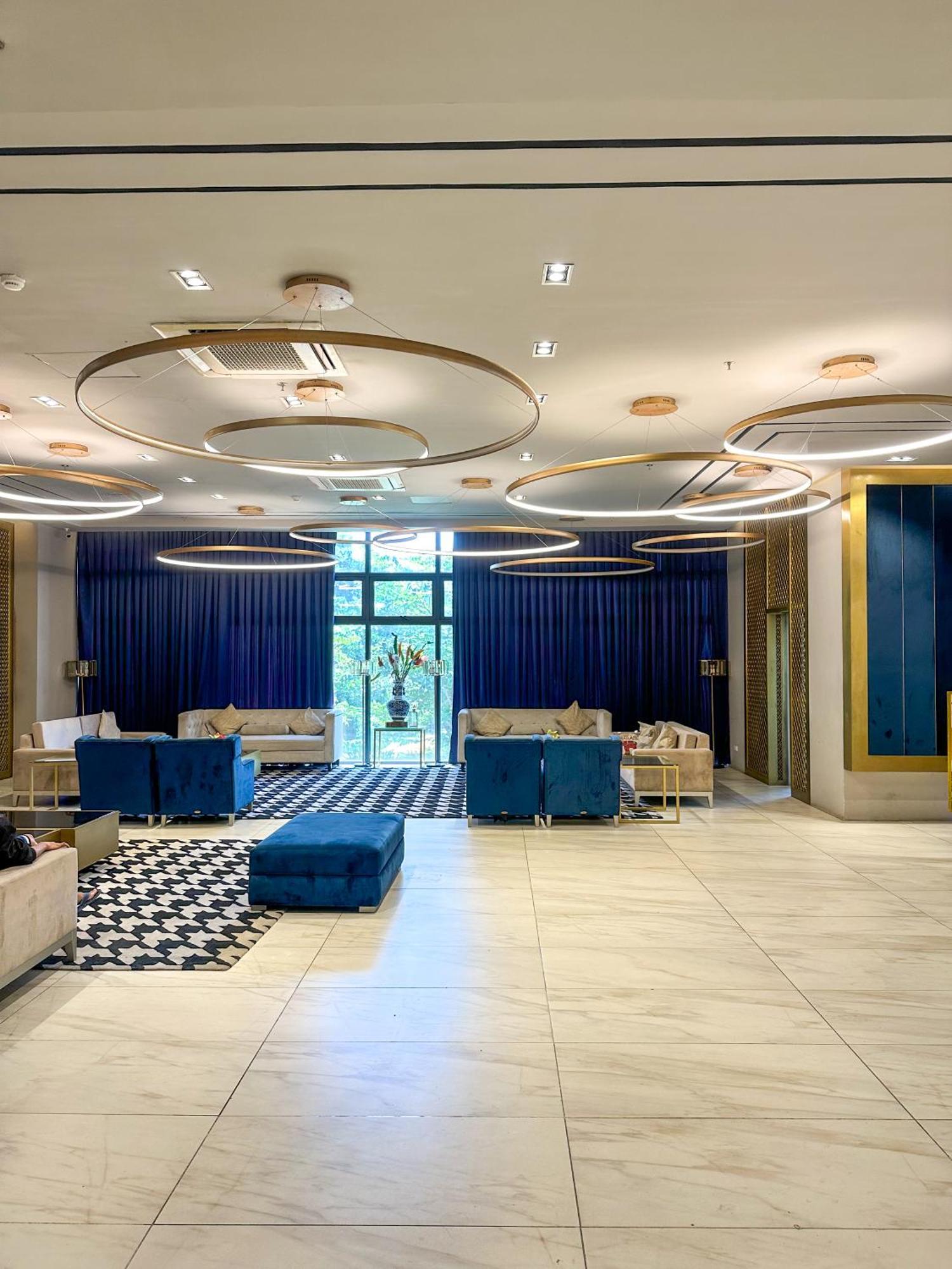 Aparthotel Homey In The Heart Of The