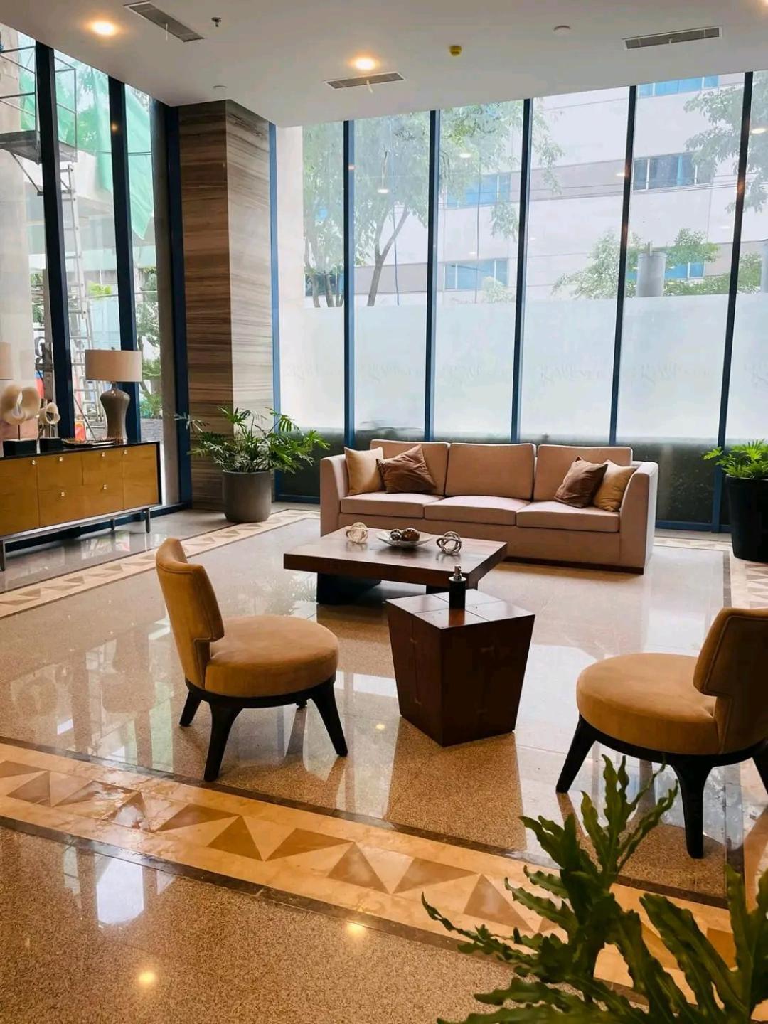 Apartment Prime Location With Sofa Bed At 38 Park Avenue Inside It Park Cebu