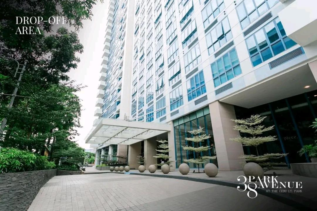 Apartment Luxury Unit At 38 Park Avenue Cebu I T Park *