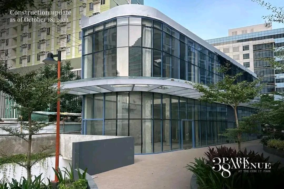 Luxury Unit At 38 Park Avenue Cebu I T Park