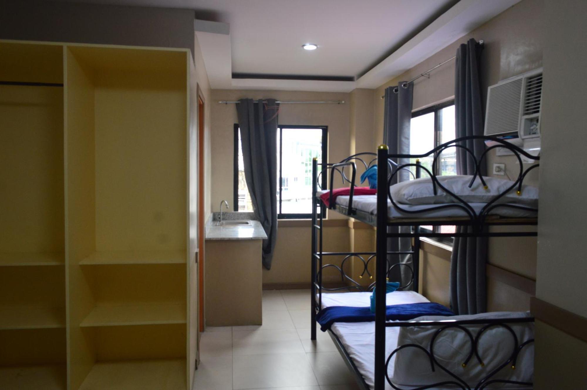 Apartment As Family 3f