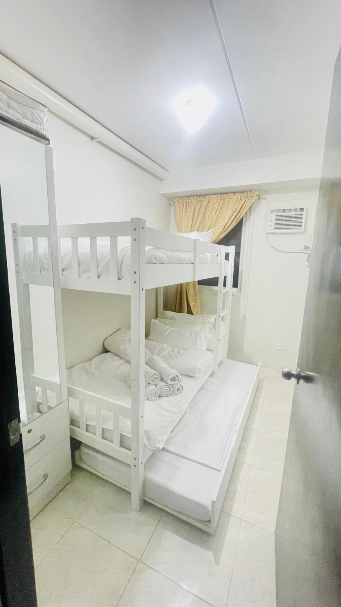 Maria 19th Floor Cebu High-rise Views 5*
