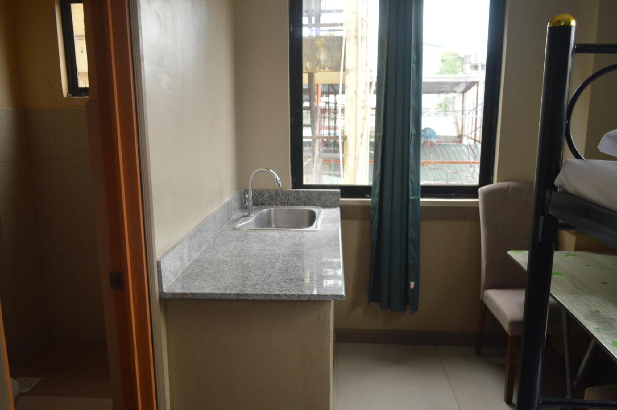 Apartment As Family 2f