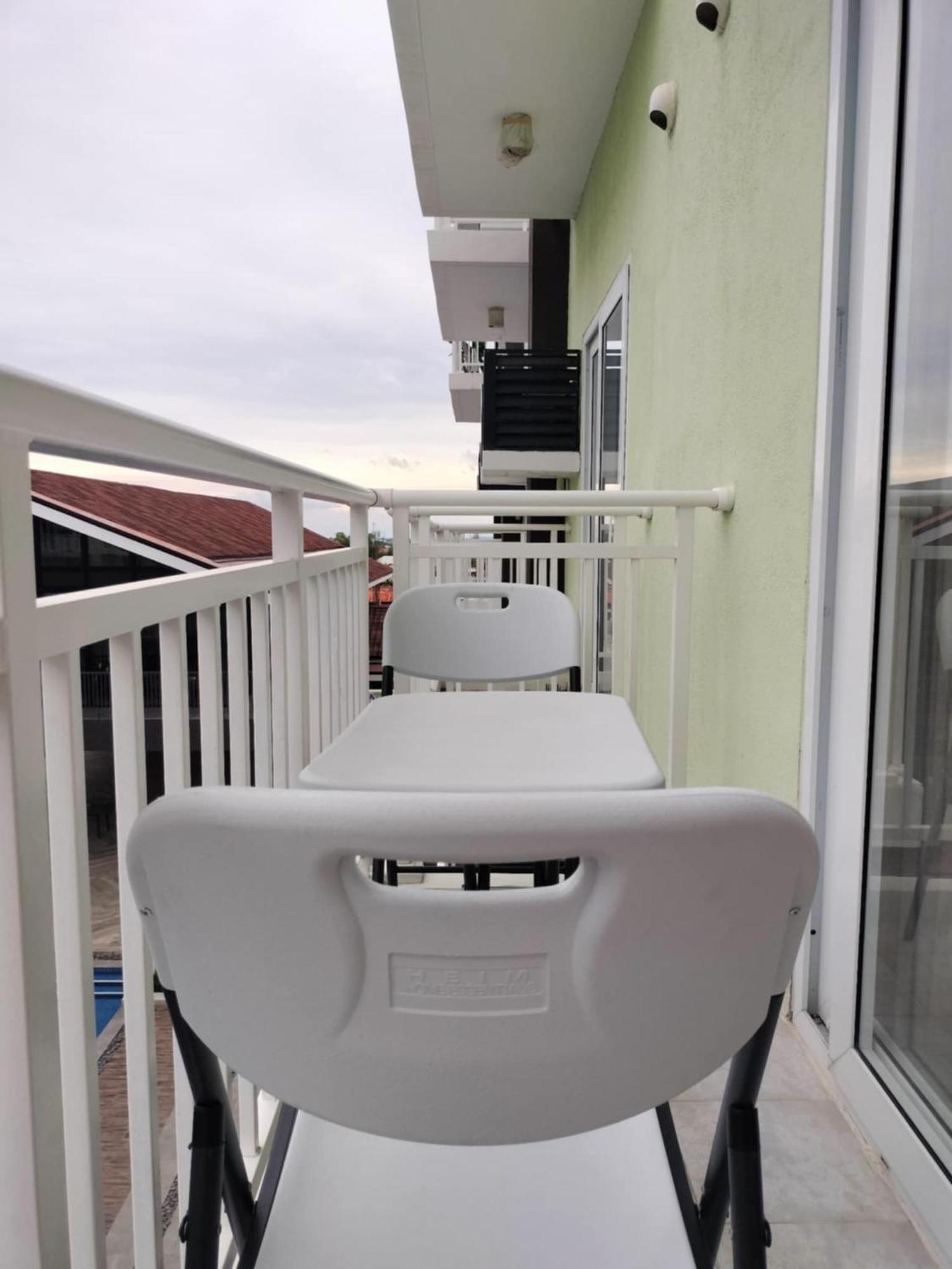 Pool View 333b At Amani Grand Near Mactan Cebu Airport * Lapu-Lapu City