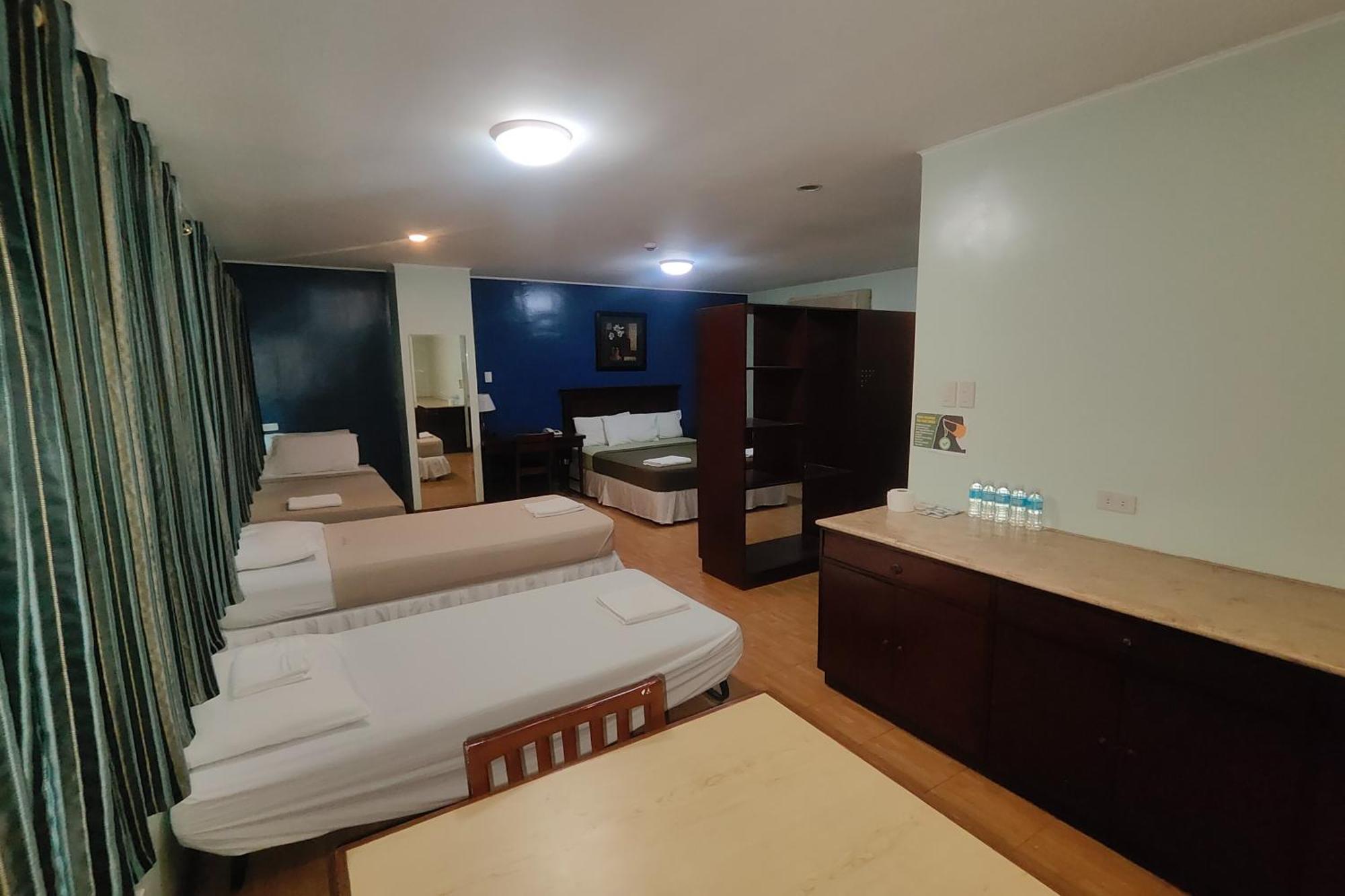 Oftana Near Oakridge Hotel Cebu