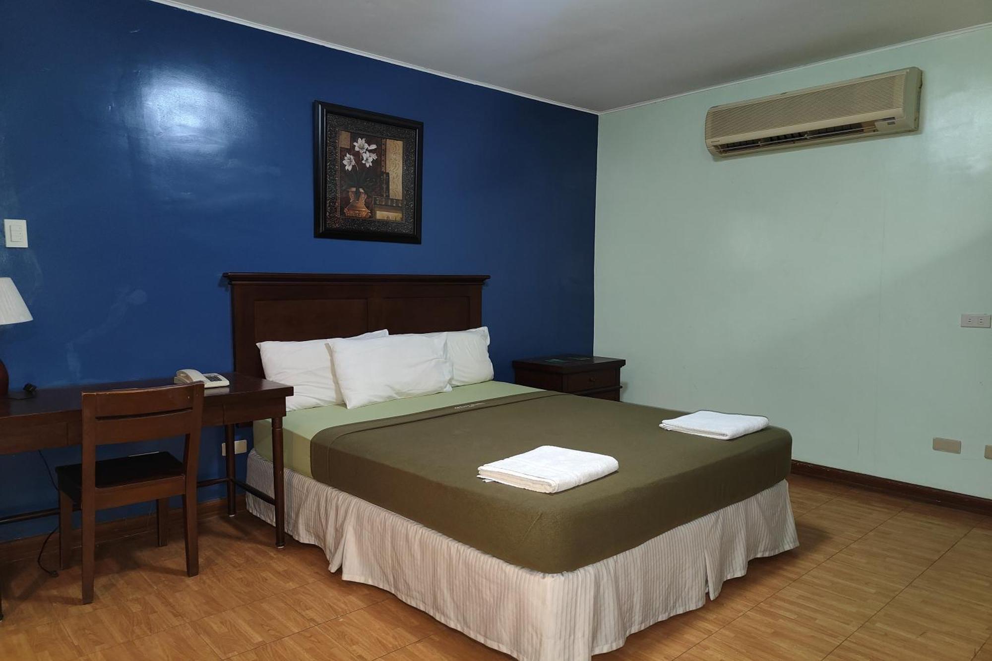 Hotel Oftana Near Oakridge Cebu