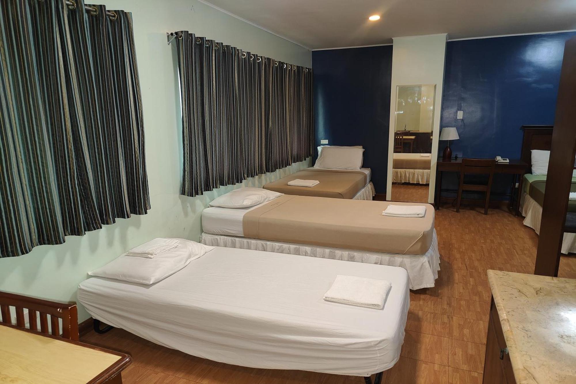 Hotel Oftana Near Oakridge